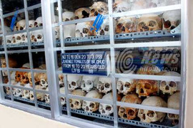 Những trò giết người man rợ của bọn Pol Pot