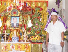 Con rể trúng số độc đắc, bố vợ đột tử