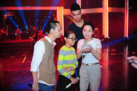 Phương Mỹ Chi lại bước lên 'sàn đấu The Voice'