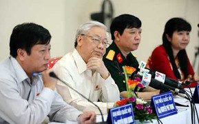 Từ hốt hết 'sâu' đến cú đấm vào tham nhũng