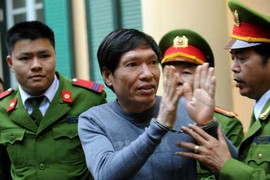 Cựu đại tá Dương Tự Trọng lãnh 18 năm tù