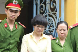 Xử 'siêu lừa' Huyền Như: Lộ nhiều kẽ hở ngân hàng