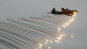 Tin sáng: Chiến đấu cơ Nhật Bản chặn máy bay Trung Quốc