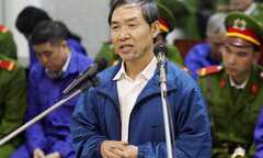 Cuối năm, rung chuyển chốn pháp đình
