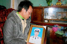 Đau thương những đám tang không thi thể ở làng biển