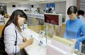 Đồn đoán và sự thực thưởng Tết của ngân hàng