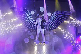 Đan Trường biến hóa bất ngờ khiến fan phát cuồng