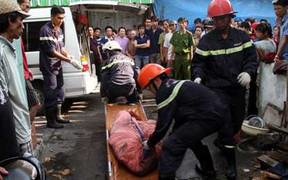 Video: 4 sinh viên chết thảm trong phòng trọ