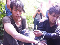 Hơn 100 cảnh sát truy bắt 2 tên cướp nguy hiểm