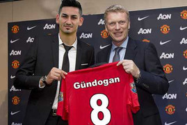 Chuyển nhượng 17/1: Man Utd chạm 1 tay vào hợp đồng khủng