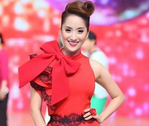 Khánh Thi váy đỏ rực khoe nhan sắc lộng lẫy