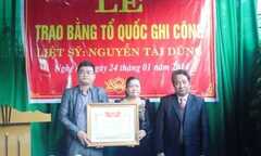Trao bằng Tổ quốc ghi công cho liệt sỹ Nguyễn Tài Dũng