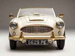 Ngắm ‘đồ cổ 4 bánh’ phủ vàng giá 20 tỷ