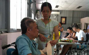 Osin Tết: Chảnh, chát vẫn 'cháy' hàng