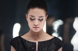 Hoàng Thuỳ Linh chảnh khi không nhận show Tết?