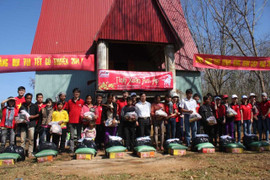 Tuổi trẻ Pleiku mang 'Tình xuân ấm áp' tới đồng bào nghèo