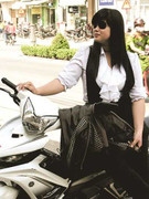 Theo chân bóng hồng quật cướp tả tơi