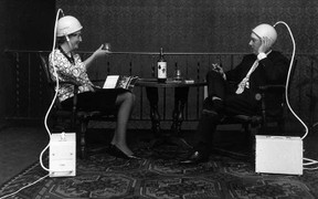 Cách giảm béo kỳ dị của phụ nữ 100 năm trước