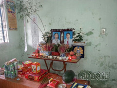 Mất cả 2 con trong ngày 30 Tết