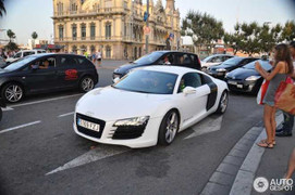 Dàn siêu xe của các ngôi sao bóng đá thế giới