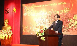 'Ngành thông tin truyền thông góp phần cho dân ăn Tết vui vẻ'