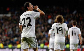 Vượt Ronaldo, Di Maria gầm vang giúp Real 'trả thù' ngọt ngào