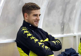 Tân binh Hà Nội T&T mê mệt hoa khôi Úc