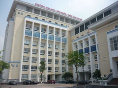 'Dạy quay phim cho sinh viên mà mướt mồ hôi'