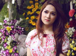 Hương Giang chuyển giới lên tiếng về tin đồn có bạn trai