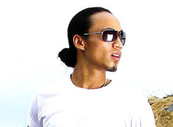 Phạm Anh Khoa: Hãy máu lửa, nhảy như lần cuối cùng được nhảy