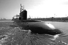Tàu ngầm Kilo Hồ Chí Minh đang vượt Đại Tây Dương