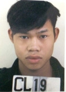 Gặp cướp, bạn trai bỏ rơi bạn gái tháo chạy