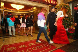 Thế giới 24h: Khám phá mánh bảo kê thiên đường mại dâm TQ?