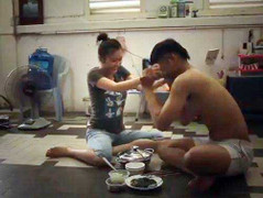 Mùa Valentine: Thầy Khắc Hiếu tung clip 'Sống thử được 3 mất 6'