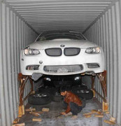 Núp bóng ‘sắt vụn’, xe sang nhập lậu về Việt Nam