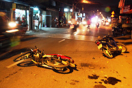 Lấn tuyến gây tai nạn, còn giở thói côn đồ