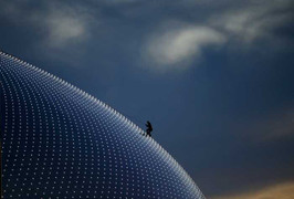 Olympic Sochi: Xuất hiện tinh tinh và người nhện