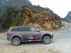 Thử SUV Nhật giá mềm nhất thị trường Việt