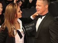 'Ông bà Smith' cực tình cảm trên thảm đỏ BAFTAs