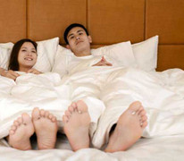 “Ván bài lật ngửa” của bạn gái