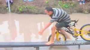 Cư dân mạng được mẻ cười vỡ bụng vì clip X-Game làng