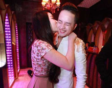 Cao Thái Sơn cưới vợ, bỏ ý định đi tu?