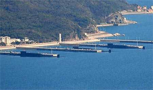 Lộ ảnh căn cứ tàu ngầm hạt nhân mới của Trung Quốc