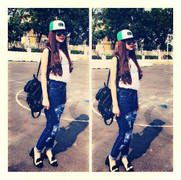 Minh Hằng quần rách te tua cực chất