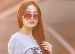 Mai Phương Thúy gợi cảm với mốt không quần