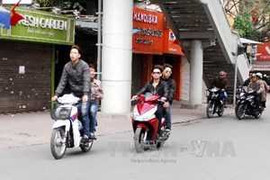 Nam thanh niên say rượu cản trở xe chở Phó Thủ tướng