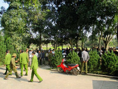 Điều xe đặc chủng 'giải cứu' 2 cẩu tặc