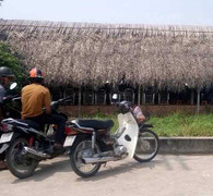 Đám ma không khăn tang của người đàn bà mù quáng