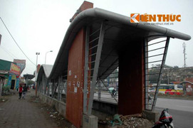 Hãi hùng hầm đường bộ tiền tỉ thành bãi rác ở Hà Nội