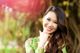 Hoa hậu Dương Thùy Linh bị nghi ngờ chưa học hết lớp 12